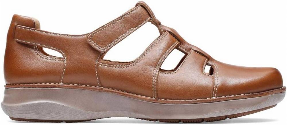 NEW CLARKS women's appley strap mary jane flat shoes in tan leather